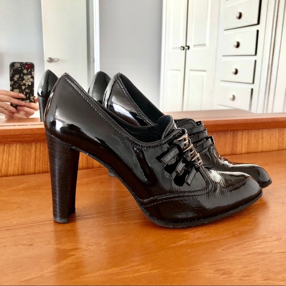 Stuart Weitzman Patent Leather Buckle Heels - Picture 2 of 10